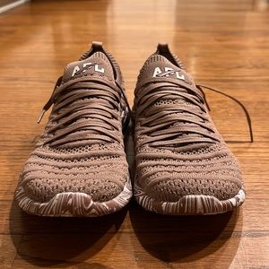 Womens APL Techloom Wave Marble